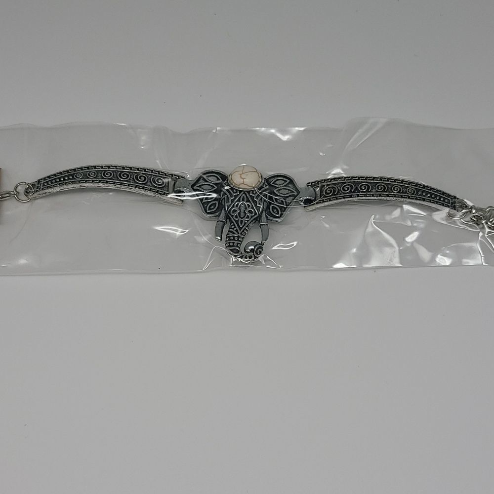 Nwt Elephant Stone Bracelet 